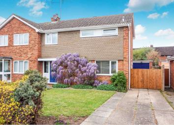 Semi-detached house For Sale in Alcester