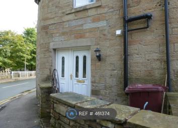 End terrace house To Rent in Burnley