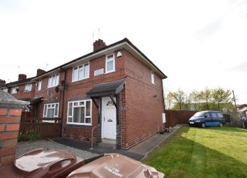 Semi-detached house To Rent in Leeds