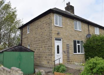 Semi-detached house For Sale in Holmfirth