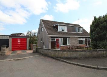 Semi-detached house For Sale in Cupar