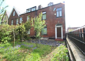 End terrace house For Sale in Rochdale