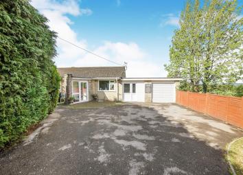 Detached bungalow For Sale in Shaftesbury
