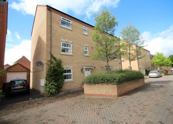 Town house For Sale in Tamworth