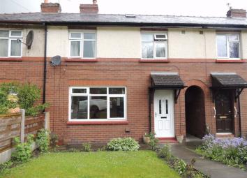 Mews house For Sale in Stockport