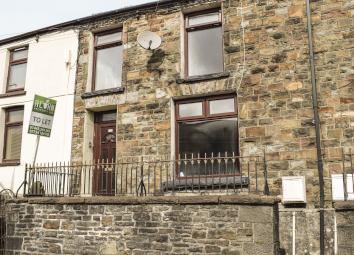 Terraced house To Rent in Pentre