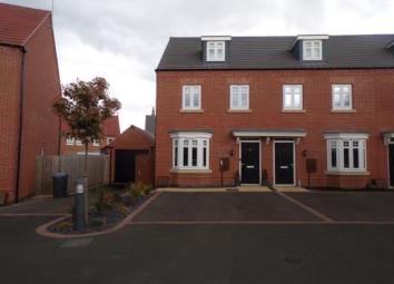 End terrace house For Sale in Nuneaton
