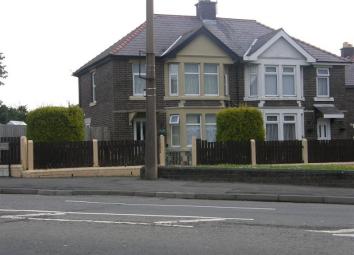 Semi-detached house To Rent in Barry