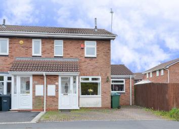 Semi-detached house For Sale in Oldbury