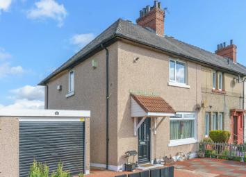 End terrace house For Sale in Hamilton