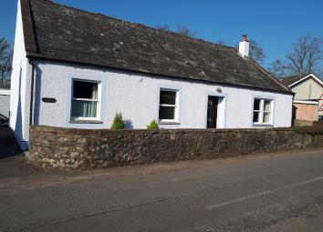 Detached house For Sale in Thornhill