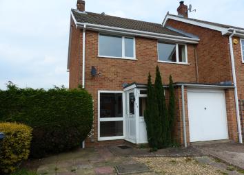 Semi-detached house For Sale in Ashbourne