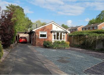 Detached bungalow For Sale in Leek