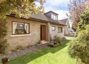 Detached house For Sale in Strathaven