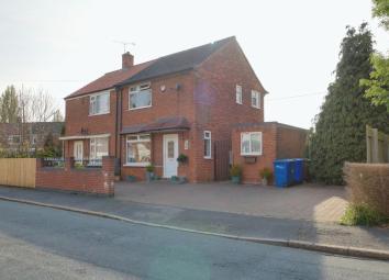 Semi-detached house For Sale in Hessle