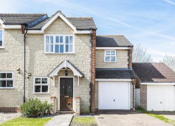 End terrace house For Sale in Faringdon