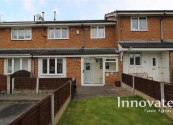 Terraced house For Sale in Rowley Regis