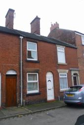 Terraced house To Rent in Leek