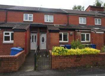 Town house For Sale in Warrington