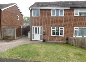 Semi-detached house For Sale in Swadlincote