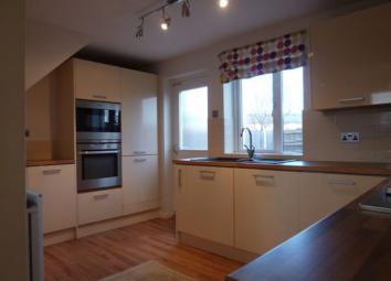 Town house To Rent in Doncaster