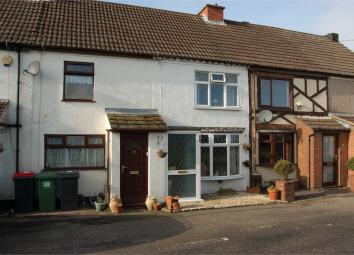 Terraced house For Sale in Tamworth