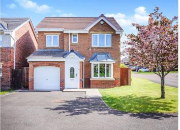 Detached house For Sale in Bathgate