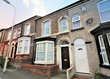 Terraced house For Sale in Birkenhead