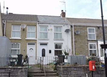 Terraced house For Sale in Swansea