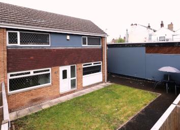 End terrace house For Sale in Wakefield