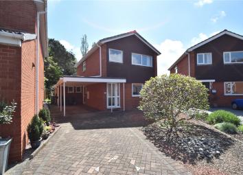 Detached house For Sale in Droitwich