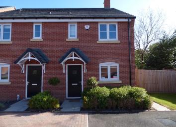 Semi-detached house To Rent in Swadlincote