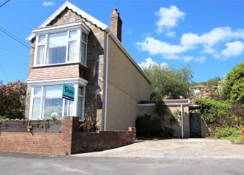 Detached house For Sale in Llanelli