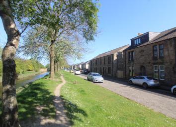 Flat For Sale in Grangemouth