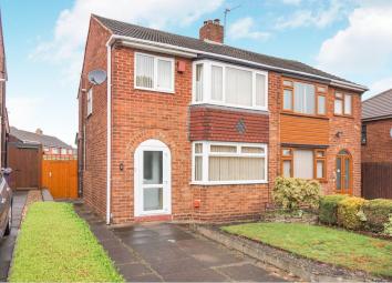 Semi-detached house For Sale in Willenhall
