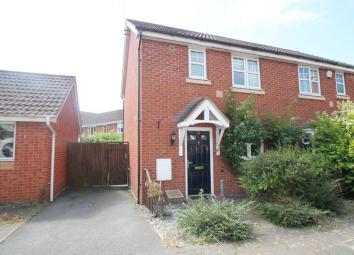 Semi-detached house To Rent in Tewkesbury