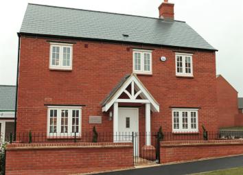 Detached house For Sale in Towcester
