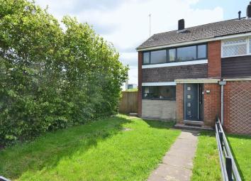 Semi-detached house For Sale in Burntwood