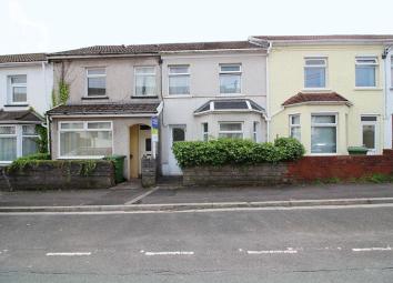 Terraced house For Sale in Pontypridd