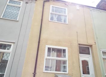 Terraced house To Rent in Willenhall