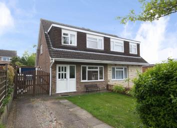 Semi-detached house For Sale in Brackley