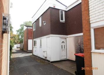 End terrace house To Rent in Telford