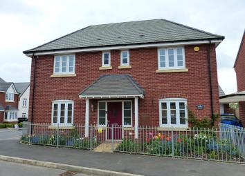 Detached house For Sale in Ashbourne