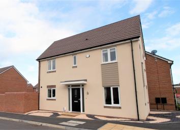 Detached house For Sale in Rugby