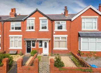 Terraced house For Sale in Lytham St. Annes