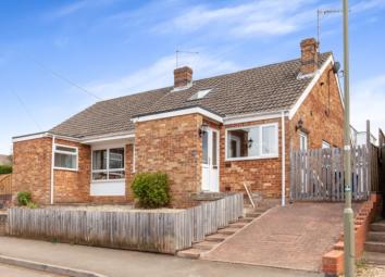Detached bungalow To Rent in Banbury