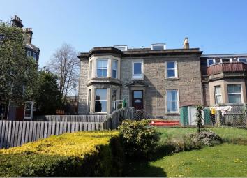 Semi-detached house For Sale in Dundee