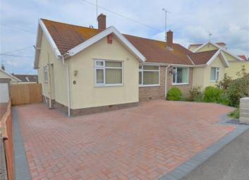 Semi-detached bungalow For Sale in Weston-super-Mare