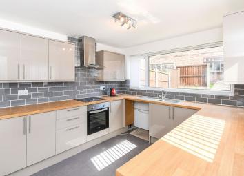 Terraced house To Rent in Prescot