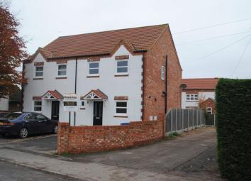 Semi-detached house To Rent in Gainsborough